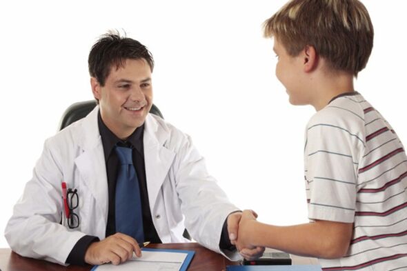 the doctor prescribes vitamins for the teen to enlarge the penis